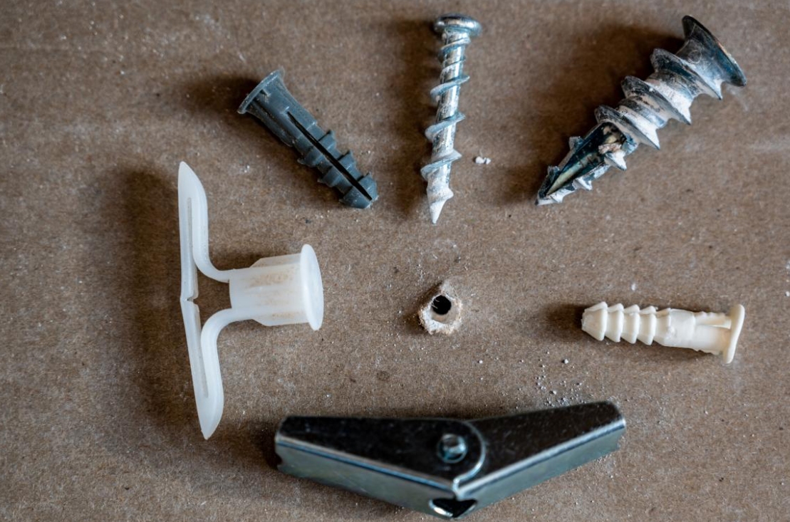 You are currently viewing How To Choose The Best Wall Anchors?