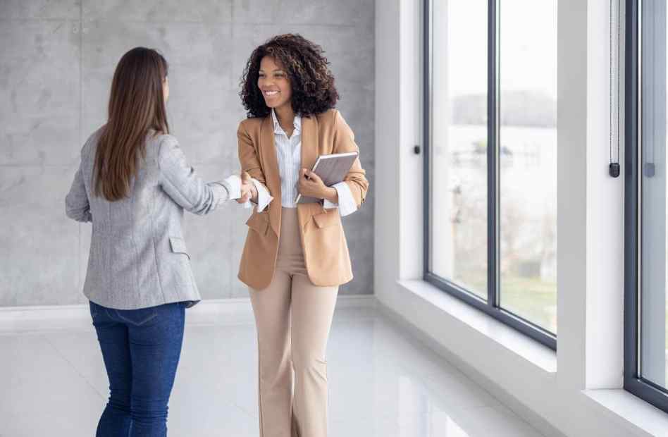 Read more about the article Navigating the Evergreen Market: Meet Your Washington Home Buying Class Instructors